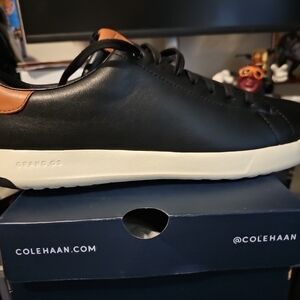 Cole Haan Men's Grandpro Tennis Sneaker Black/British Tan Size